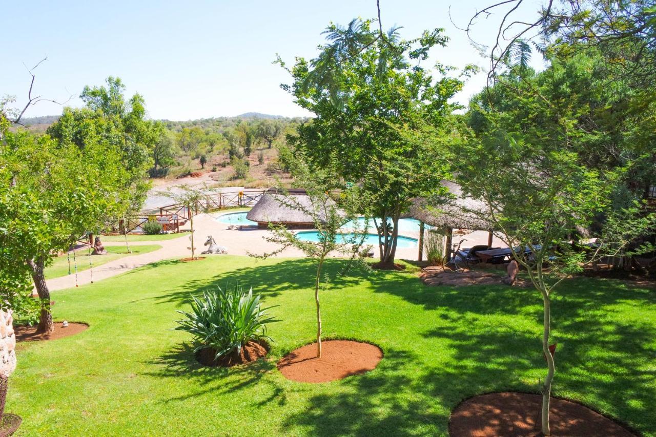 Thandabantu Game Lodge Roossenekal المظهر الخارجي الصورة