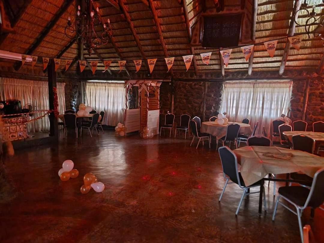 Thandabantu Game Lodge Roossenekal المظهر الخارجي الصورة