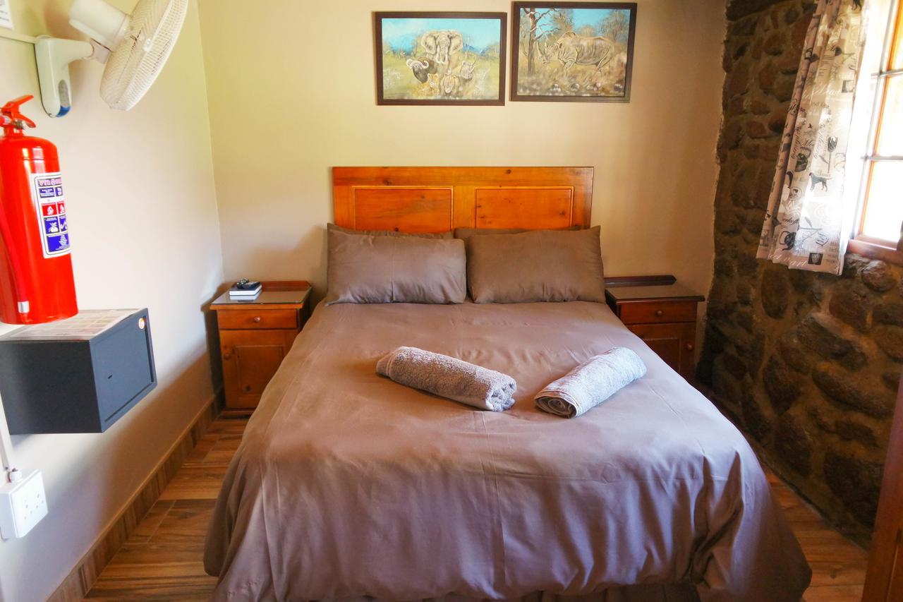 Thandabantu Game Lodge Roossenekal المظهر الخارجي الصورة