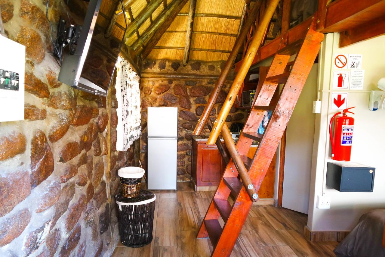 Thandabantu Game Lodge Roossenekal المظهر الخارجي الصورة