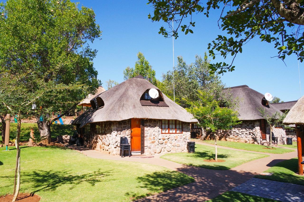 Thandabantu Game Lodge Roossenekal المظهر الخارجي الصورة